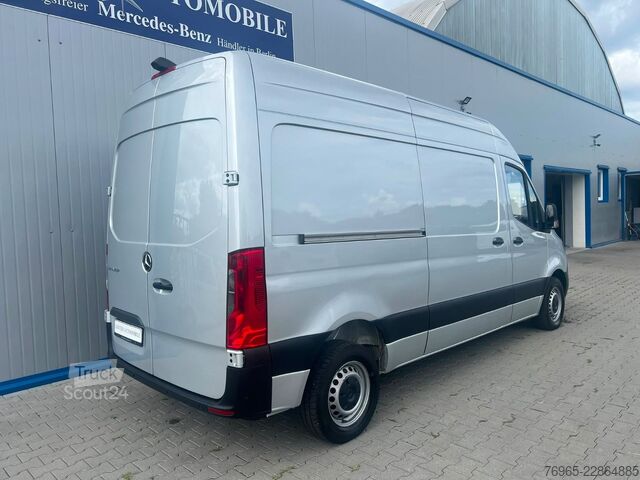 Aukštas mikroautobusas MERCEDES-BENZ Sprinter 215 9G-TR HOCH+LANG KLIMA 3-SITZ KAMERA