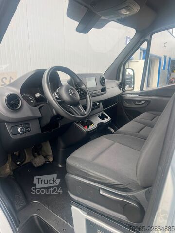 Aukštas mikroautobusas MERCEDES-BENZ Sprinter 215 9G-TR HOCH+LANG KLIMA 3-SITZ KAMERA