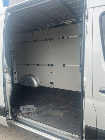 Aukštas mikroautobusas MERCEDES-BENZ Sprinter 215 9G-TR HOCH+LANG KLIMA 3-SITZ KAMERA