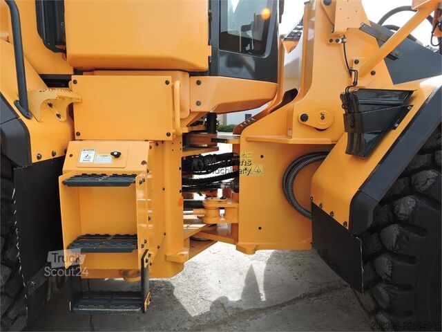 Ratinis krautuvas HYUNDAI HL960 A