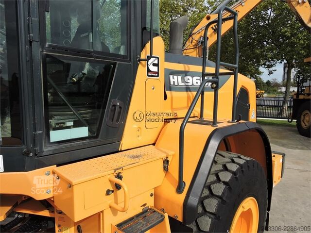 Ratinis krautuvas HYUNDAI HL960 A