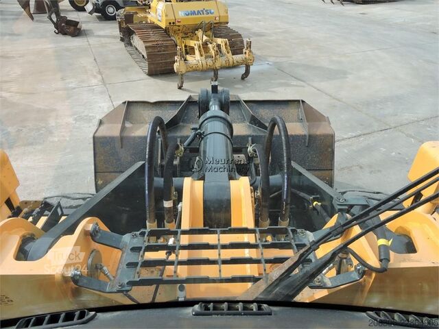 Ratinis krautuvas HYUNDAI HL960 A
