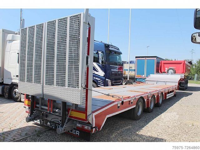 Lowbed construction machinery CEYLAN carrellone rampe idrauliche nuovo