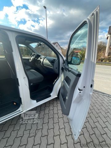 Minibus VOLKSWAGEN T5 Transporter Kleinbus Kombi 8 Sitzer Klima