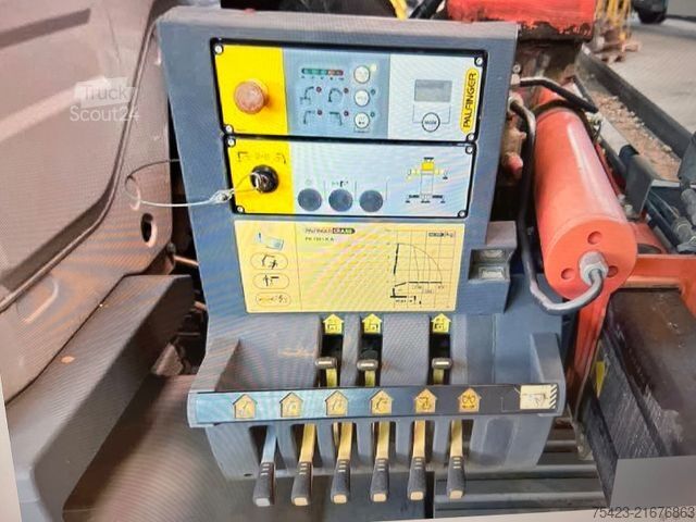 Autocamion basculant tridirecțional MERCEDES-BENZ Atego 818 K Palfinger PK7001 Funk/Fern/Klima