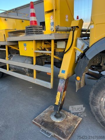 Platformă de lucru montată pe camion MERCEDES-BENZ SK 1417 4x4 Ruthmann T250