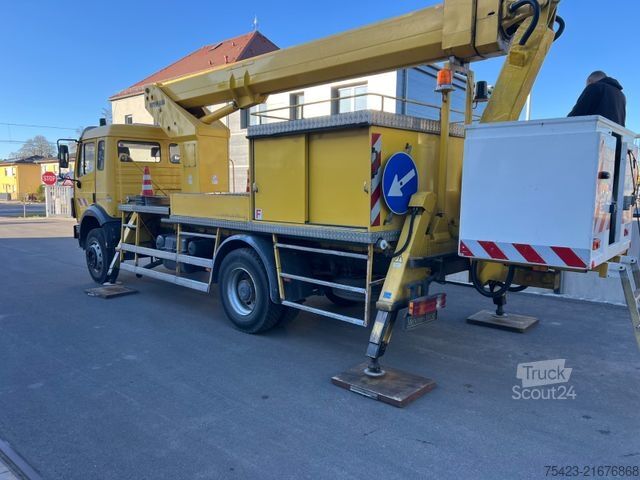 Platformă de lucru montată pe camion MERCEDES-BENZ SK 1417 4x4 Ruthmann T250