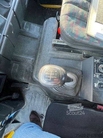 Platformă de lucru montată pe camion MERCEDES-BENZ SK 1417 4x4 Ruthmann T250