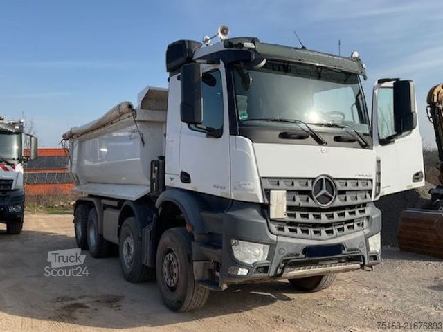 Basculantă MERCEDES-BENZ Arocs 3242 8x4 4 Achs Muldenkipper Carnehldeutsc