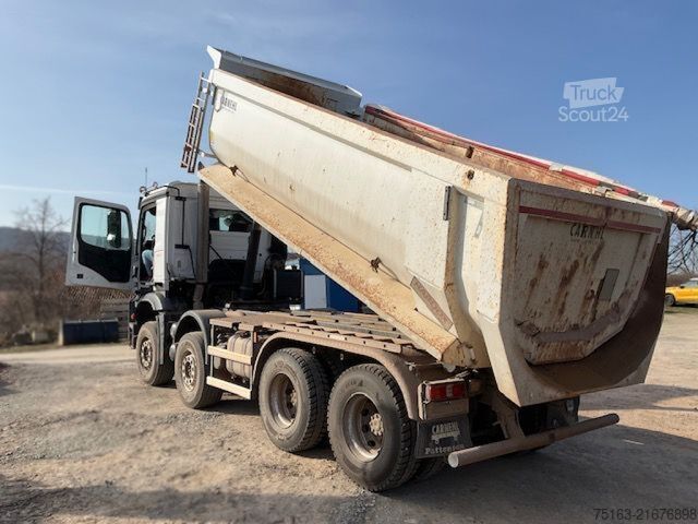 Basculantă MERCEDES-BENZ Arocs 3242 8x4 4 Achs Muldenkipper Carnehldeutsc