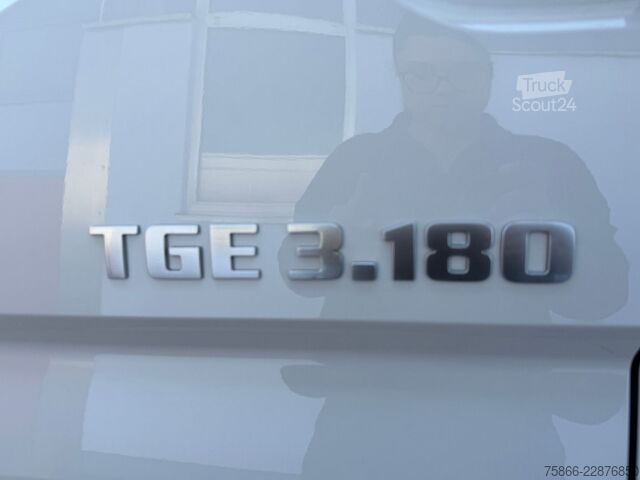 Magas tetős furgon MAN 3.180 TGE 4x4 Neuwagen 7Sitzer 5 Jahre Garantie
