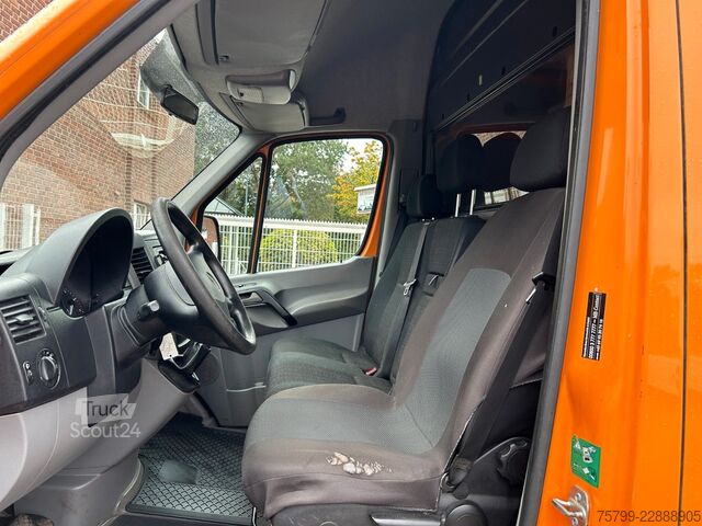 Furgoneta de caja alta MERCEDES-BENZ Sprinter II Kasten 313CDI 4x2
