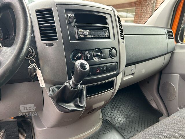 Furgoneta de caja alta MERCEDES-BENZ Sprinter II Kasten 313CDI 4x2