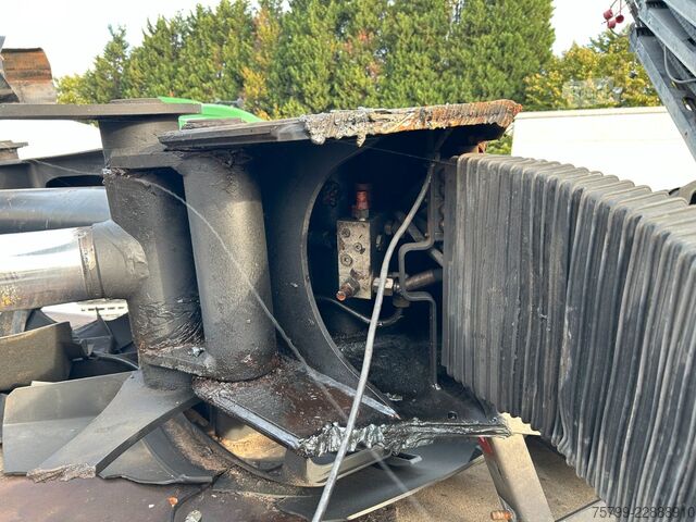 Grúa montada en camión Palfinger PALFINGER KRAN 42002SH Unfall