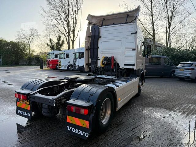 Standart-SZM Volvo FM 370 Globetrotter 649.809KM NL Truck APK/TUV ...