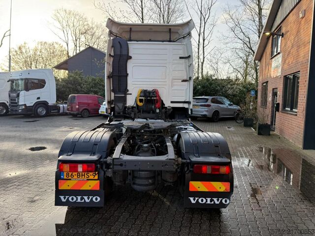 Standart-SZM Volvo FM 370 Globetrotter 649.809KM NL Truck APK/TUV ...