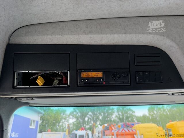 Mercedes-Benz ANTOS 2136 4x2 EURO6 CIĄGNIK SIODŁOWY Z PTO Mercedes-Benz ANTOS 2136 4x2 EURO6 CIĄGNIK SIODŁOWY Z PTO