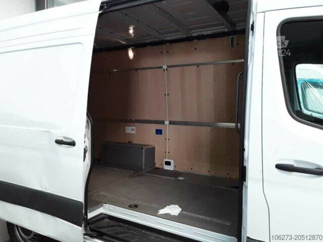 High top van Mercedes-Benz Sprinter 317 CDI Kasten,L2H2,MBUX,Kamera
