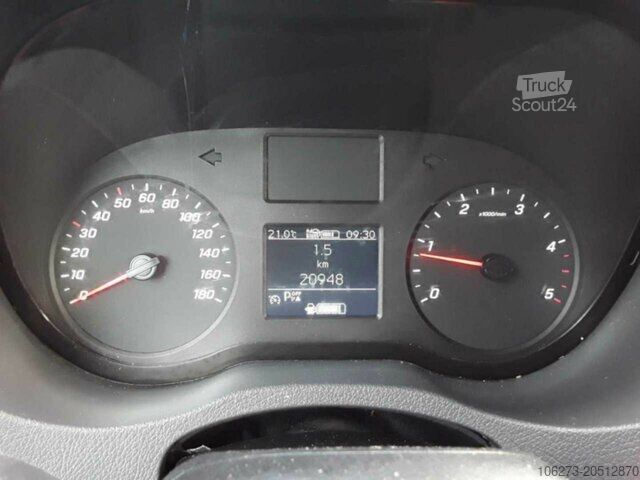 High top van Mercedes-Benz Sprinter 317 CDI Kasten,L2H2,MBUX,Kamera