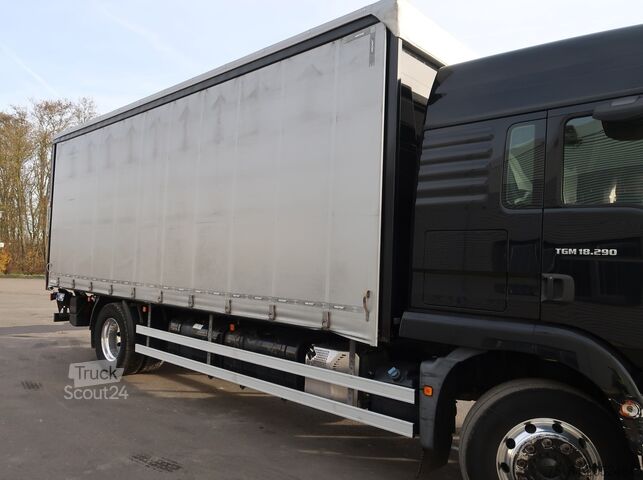 Truck with flatbed & tarpaulin MAN TGM 18.290 4x2 LL