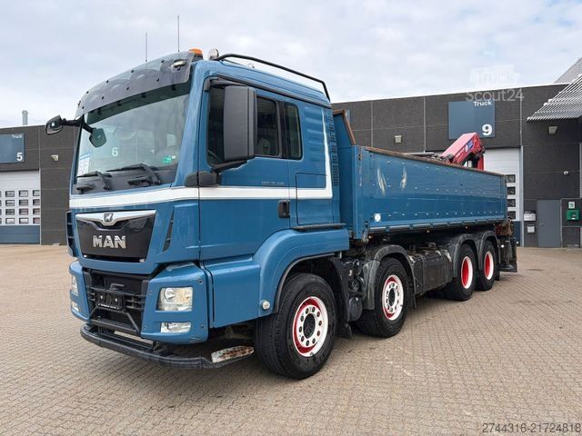 Jeřáb na nákladním automobilu MAN TGS 35.510 8X4