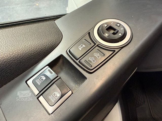 Furgon z wysokim dachem HYUNDAI H350 Kasten L2H2 Klima Tempo NAVI R-CAM AHK 3,0T