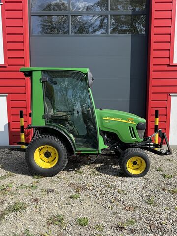  John Deere 2320