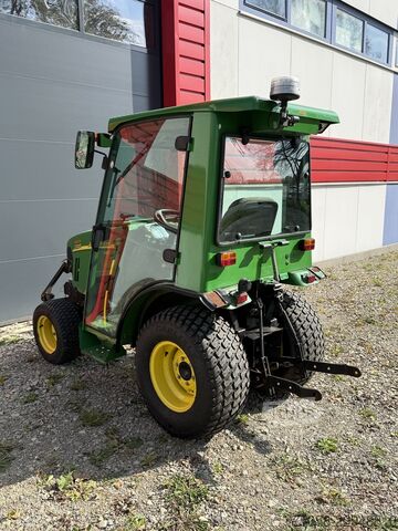  John Deere 2320