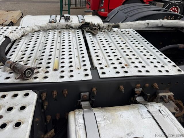 Tracteur standard Volvo FH 420 6X2 LOW CABIN - PTO HYDR - *534.000km* -...