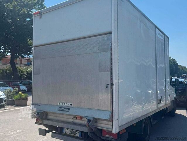 Caminhão para fins especiais Iveco Daily