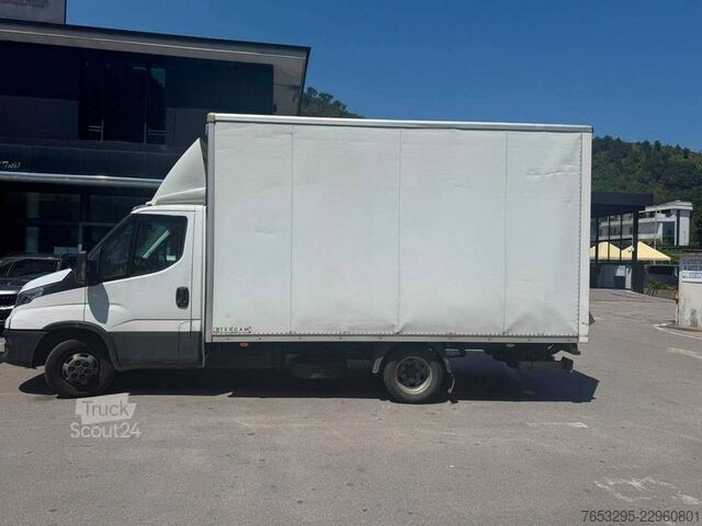 Caminhão para fins especiais Iveco Daily