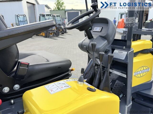 Wózek widłowy do wąskich korytarzy Combilift AISLE MASTER 15E NEW BATTER TRIPLEX 6500