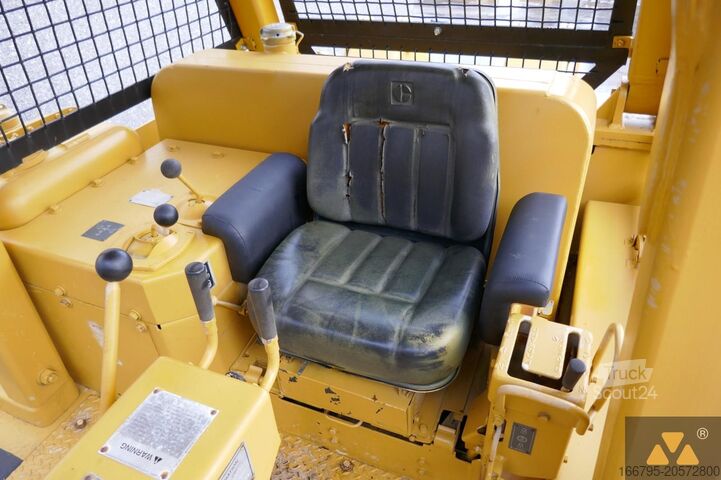 Trator de esteira Caterpillar D7G Ex-army