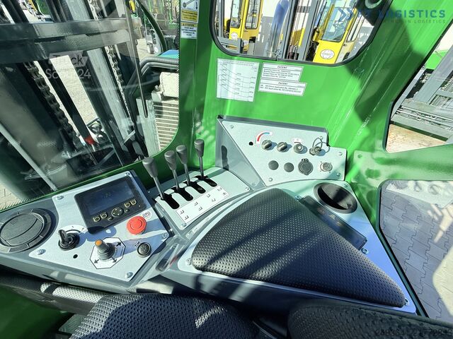чотири-напрямний навантажувач Combilift C4500 DIESEL TRIPLEX 4900 NEW MODEL