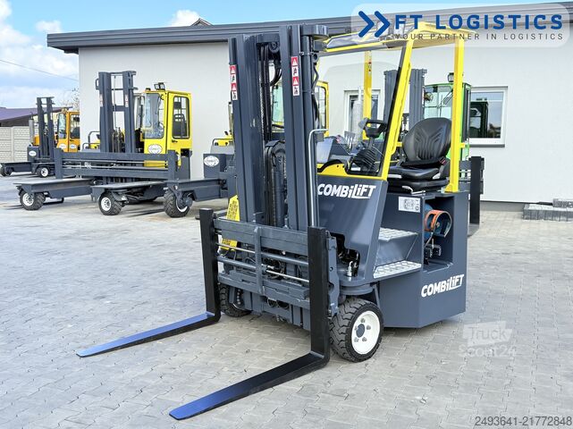 Wózek widłowy czterokierunkowy Combilift CB2500 GAS TRIPLEX 4900 FORK POSITIONER