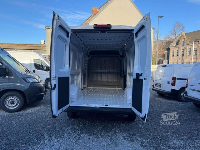 Furgon blaszak Peugeot Boxer L3H2