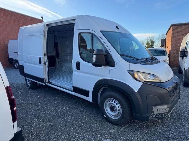 Furgon blaszak Peugeot Boxer L3H2