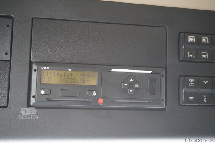 BDF / за учебни часове по шофиране Mercedes-Benz Actros 2540 6x2/ 10 tho. km!!! / 5 seats