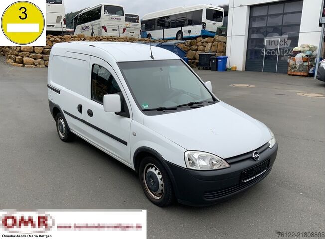 Station wagon con tetto alto Opel Combo-C-Van