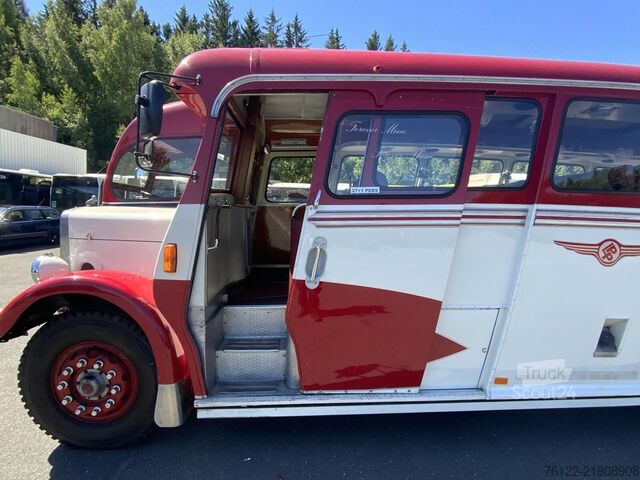 Intercitybus Leyland Tiger TS6