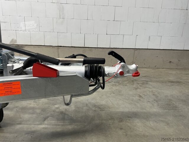 Autonkuljetuspakettiauto Vezeko Jumbo Light 35.56 E-Winde Autotransporter