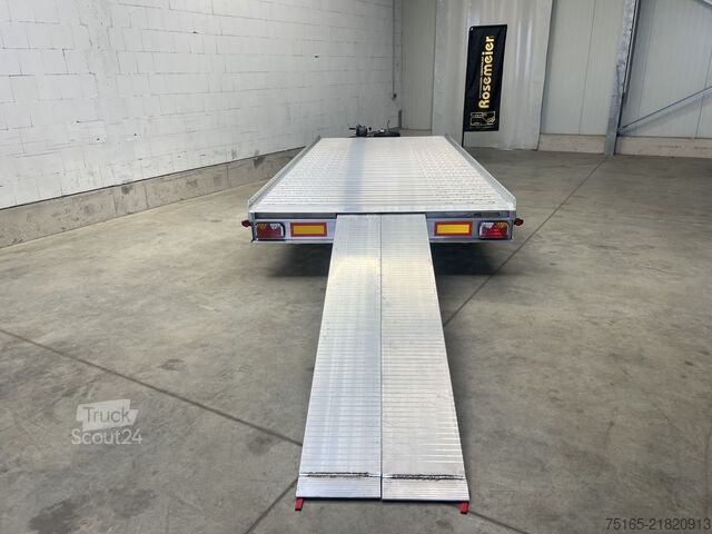 Dodávka na přepravu automobilů Gromex L3-3500-5.2 Autotransporter