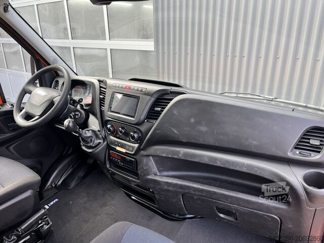 Loading platform Iveco Daily 35C14 2.3 375 Laadklep 500kg Trekhaak 350...