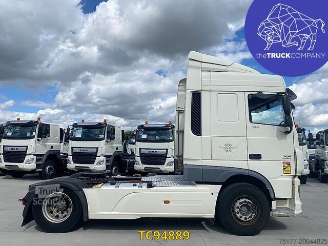 Standaard-SZM DAF XF 105 460