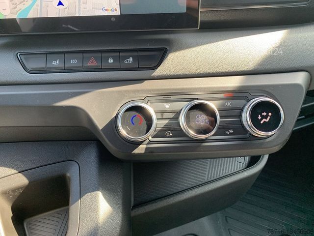 Dubă cu acoperiș înalt RENAULT Master E-TECH ADVANCE L2H2 3,5t KLIMA+RFK+DAB++