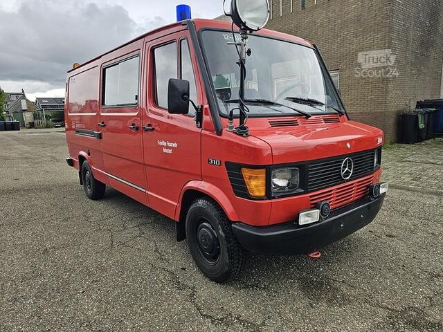 Krankenwagen MERCEDES 310 KA | BENZINE | IDEAAL ALS CAMPER | ALS NIEU...