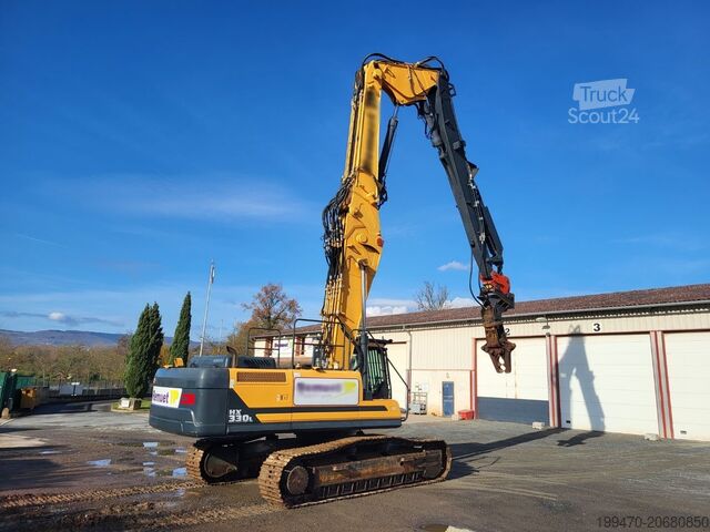 Abbruchbagger Hyundai HX330L with demolition boom, standard boom & shear