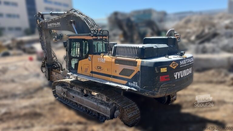Kāpurķēžu ekskavators Hyundai HX520AL