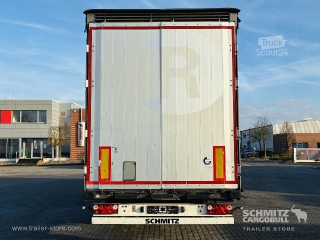 Naczepa otwarta z plandeką Schmitz Cargobull Curtainsider Mega Getränke