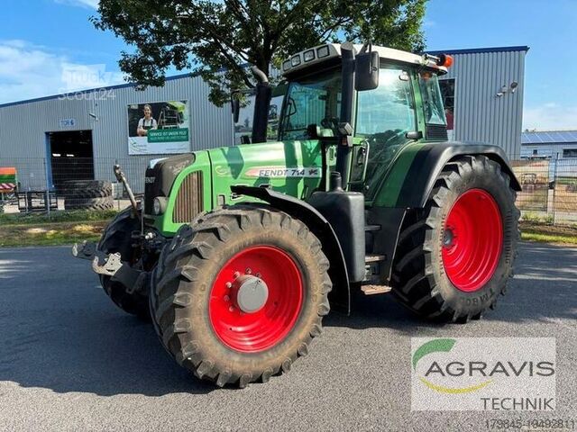 Traktor Fendt 714 VARIO